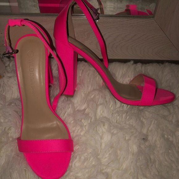 Fashion Nova Shoes - Bright pink heels!